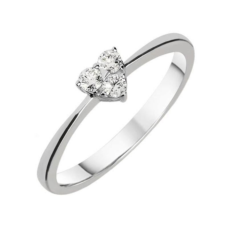 18ct White Gold 0.14ct Diamond Three Stone Heart Ring. R951.