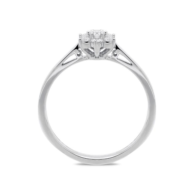 18ct White Gold Diamond Brilliant Cut Cluster Flower Ring. R946.