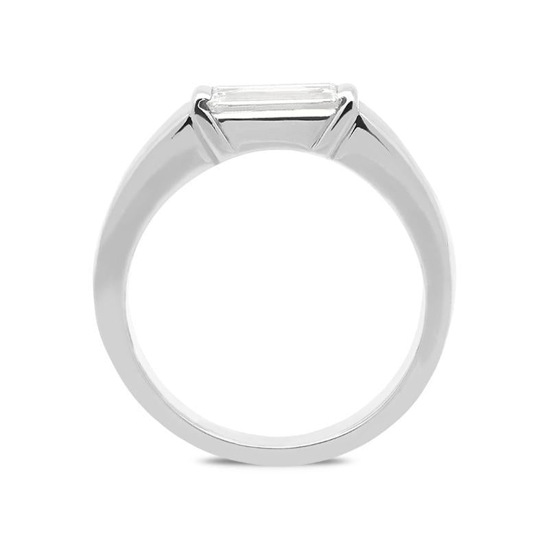 Platinum 0.55ct Diamond Baguette Cut Ring. RUNQ0000444.